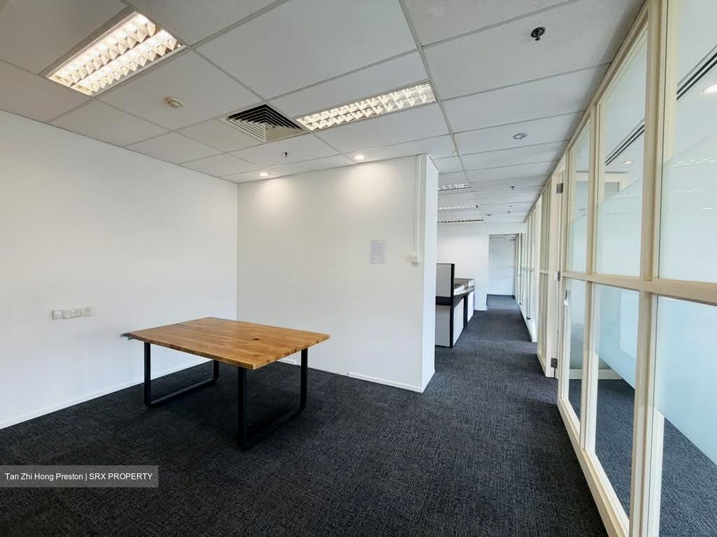 Ocbc Centre (D1), Office #594033511